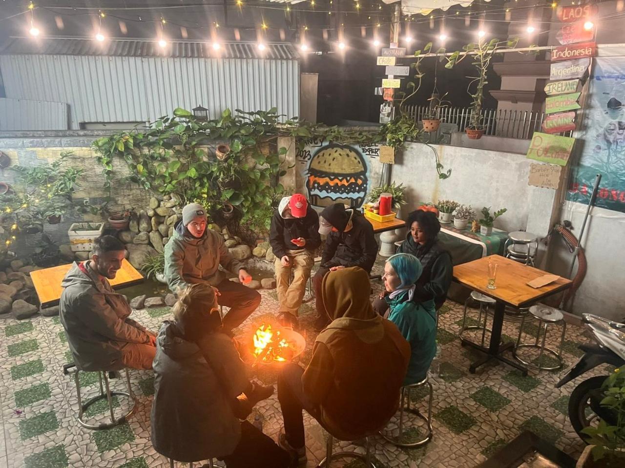 Ha Long Fancy Hostel With Vegetarian And Vegan Restaurant 外观 照片