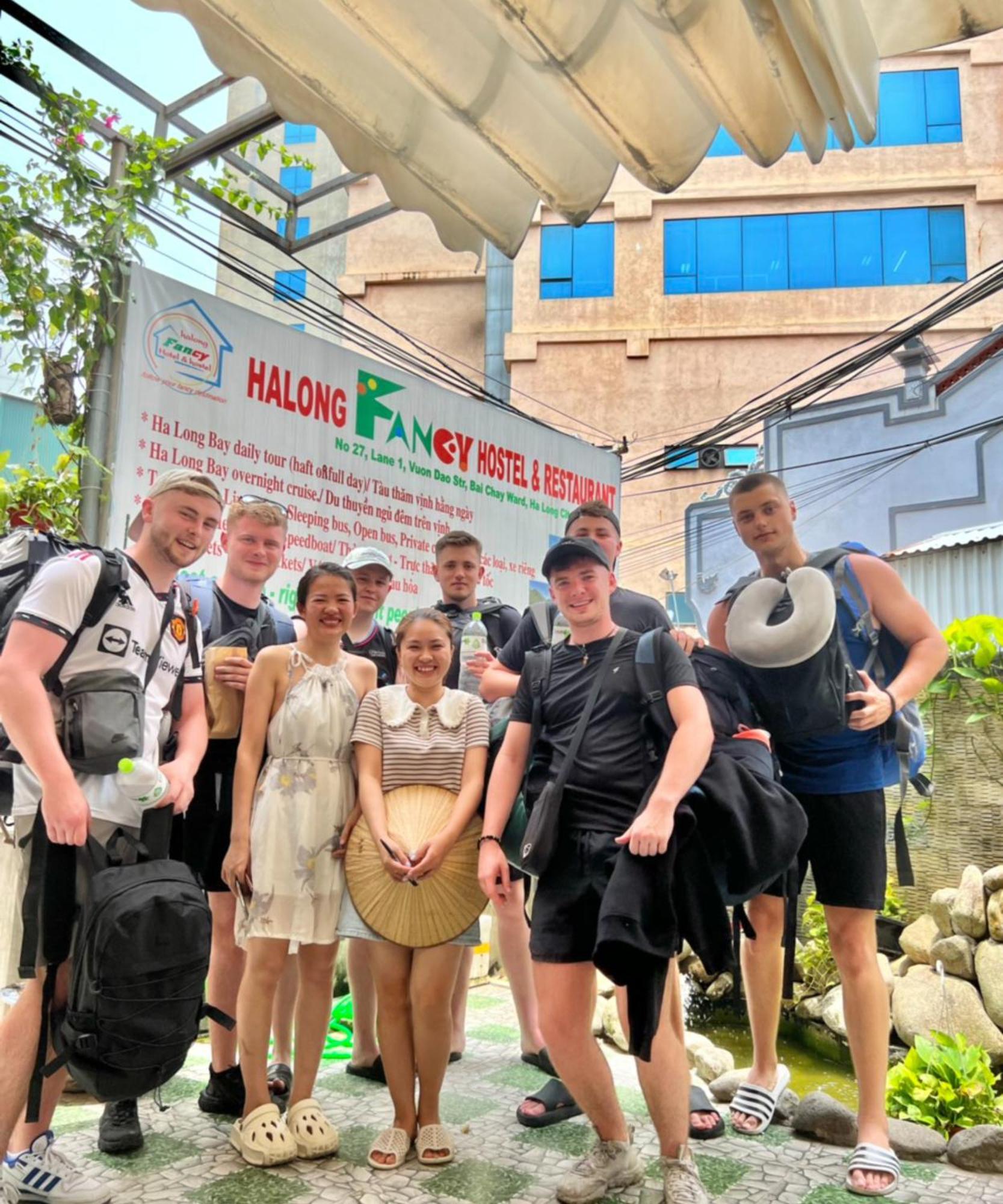 Ha Long Fancy Hostel With Vegetarian And Vegan Restaurant 外观 照片